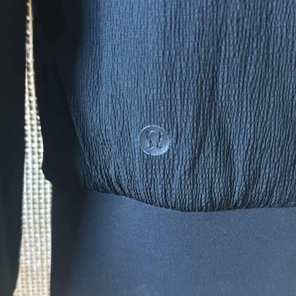 Lululemon Nonstop Bomber Reversible Jacket - Picture 6 of 6